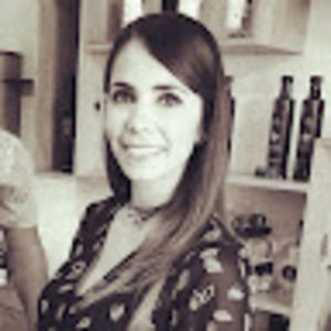 Meet your Posher, Sthefanie